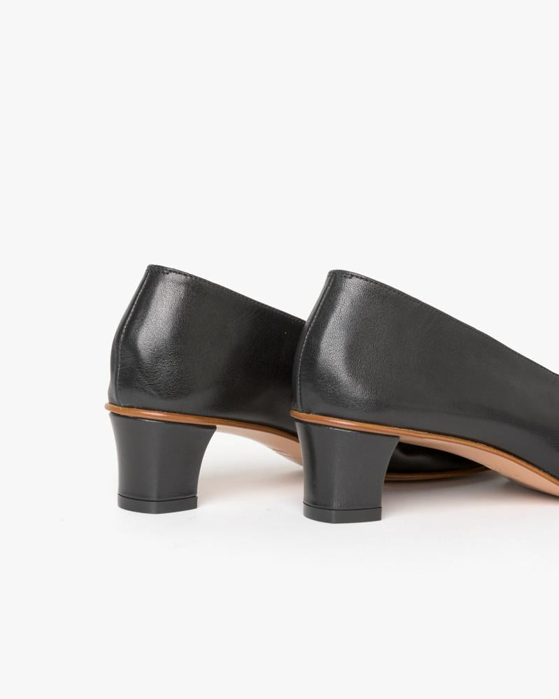 High Glove in Black