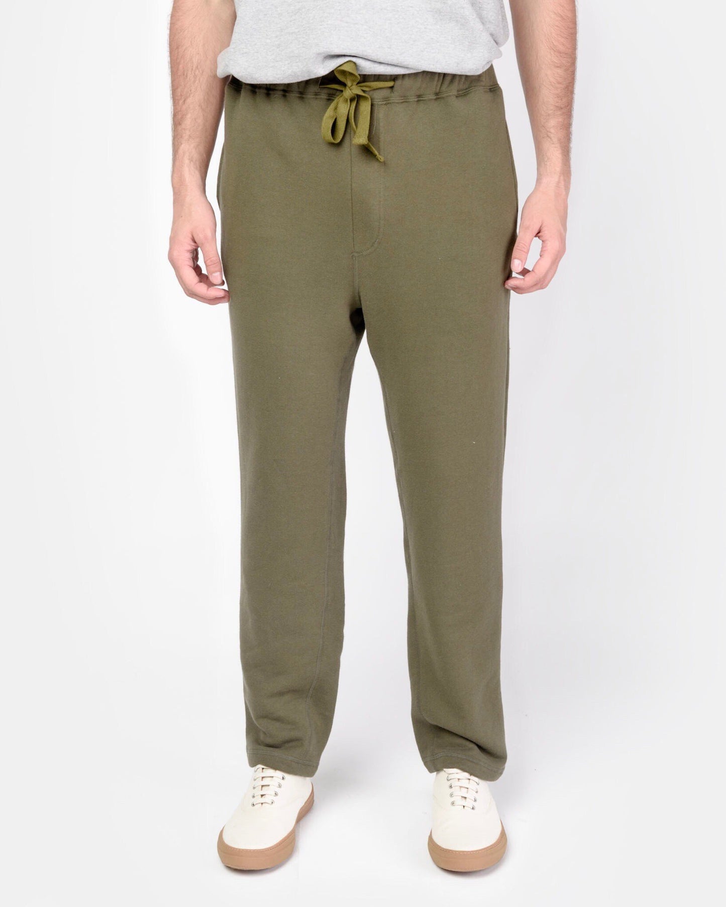 Sweatpants in Olive